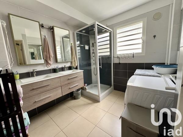 Appartement à vendre 4 pièces 88 m² Sainte-Suzanne