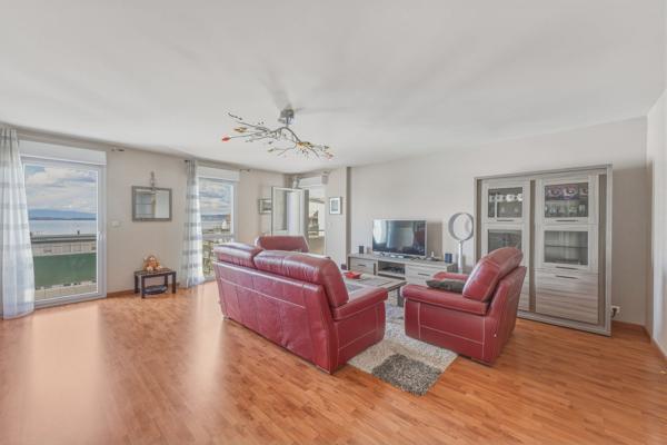 Vente Appartement de luxe Évian-les-Bains 5 Pièces 120 m²