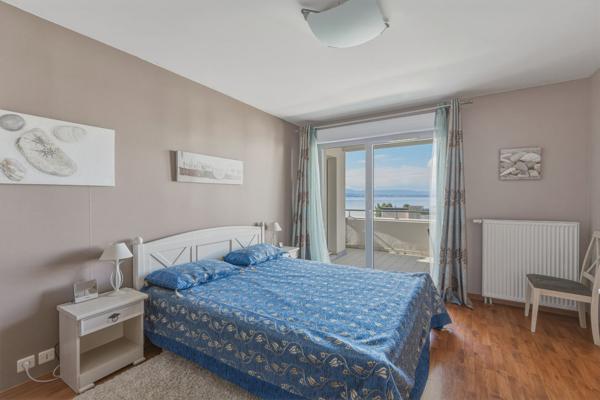Vente Appartement de luxe Évian-les-Bains 5 Pièces 120 m²