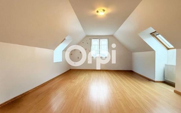 Maison à vendre    6 pièces • 120 m2 Soissons