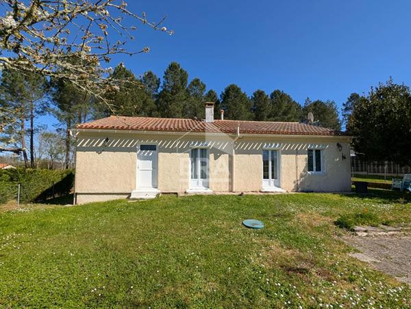 Charmante maison de plain pied à vendre à 10 minutes de Montpon- Exclusivité ERA RENAUD IMMOBILIER