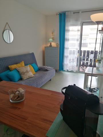 Saint-Georges-de-Didonne (17110) 

STUDIO PROCHE MER ET CENTRE VILLE