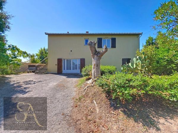 Maison familiale de 192m² 9pièces et son jardin avec potentiel – Arzens (Aude)