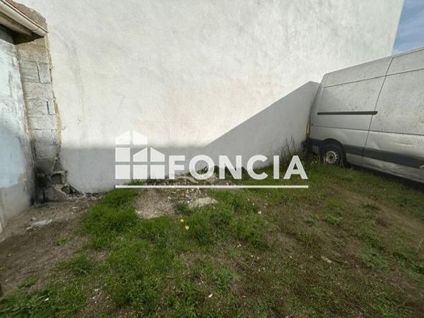 Location Local commercial 1 pièce 54.8 m² - 32 RUE PIERRE LE GUEN Conflans Sainte Honorine 78700