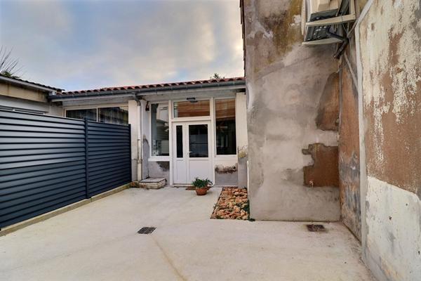 APPARTEMENT T3 AVEC TERRASSE - CASTRES