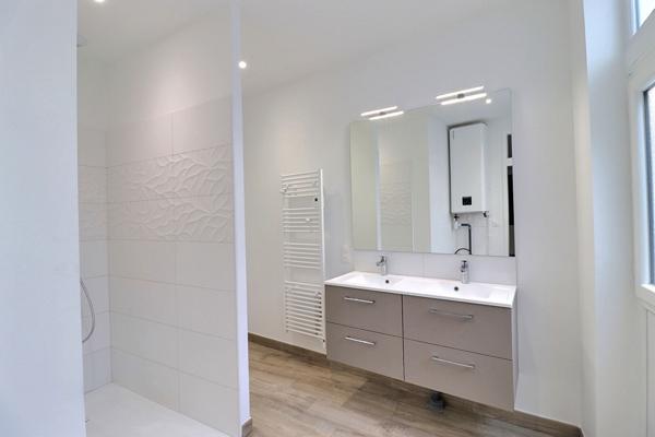 APPARTEMENT T3 AVEC TERRASSE - CASTRES