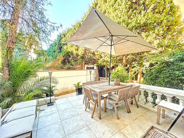 Appartement Cannes 4 pièces Secteur Mouré Rouge 76m² habitable