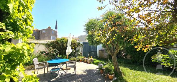 EXCUSIVITE - Maison de Charme au Coeur du Village