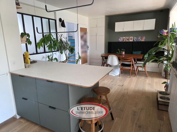 Rezé Trocardière : bien atypique et coup de coeur ! 101 m² habitables, jardin buccolique, terrasse et annexes