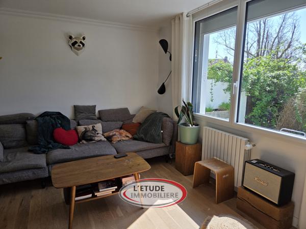 Rezé Trocardière : bien atypique et coup de coeur ! 101 m² habitables, jardin buccolique, terrasse et annexes