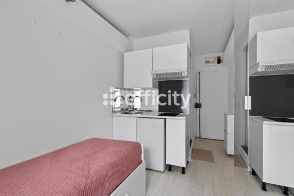 Appartement
         1 pièce
        - 10 m² Exclusivité 107 000 € *