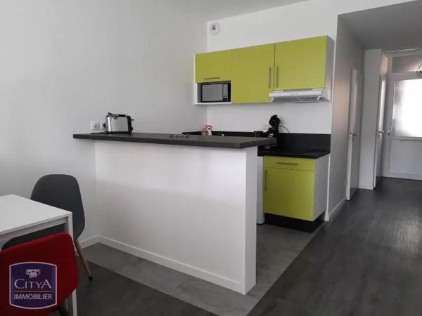 Appartement à louer 1 pièce 32.89m² Roanne (42300)