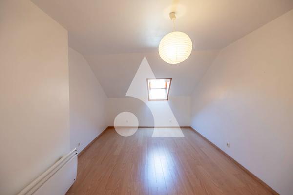 Maison 5 pièces 159.22 m2