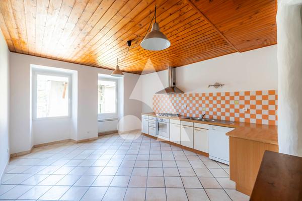 Maison 5 pièces 159.22 m2