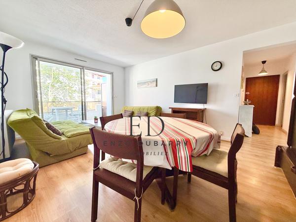 Appartement
         2 pièces
        - 55 m²