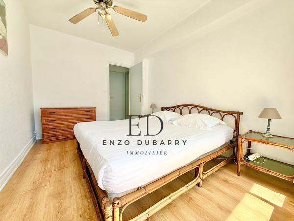 Appartement
         2 pièces
        - 55 m²
