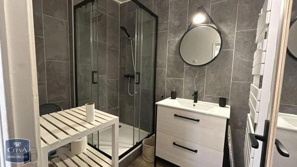 Appartement à louer 1 pièce 33.14m²