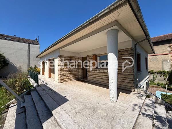 Maison 8 pièces 195.94 m2