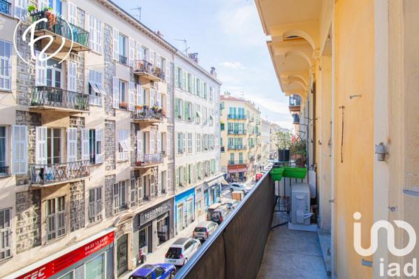 Appartement 2 pièces de 49 m² à Nice (06000)