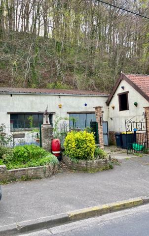 Maison spacieuse à vendre à L ETOILE - Opportunité exceptionnelle à 77 000 € 77 000 € ** - Référence 13877