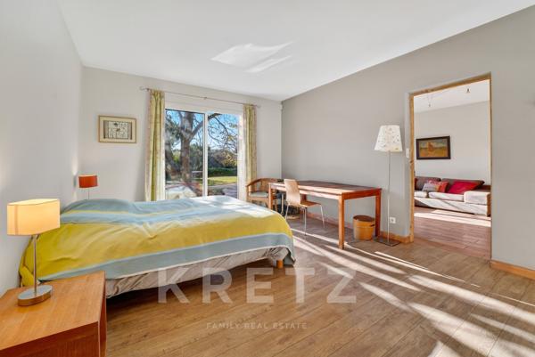 Aux Portes d’Avignon : Maison année 30 de Caractère et Opportunité Architecturale Unique