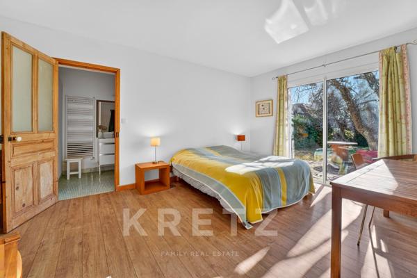 Aux Portes d’Avignon : Maison année 30 de Caractère et Opportunité Architecturale Unique