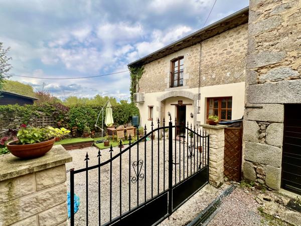 Maison à vendre à Piégut-Pluviers (24360) - Dordogne