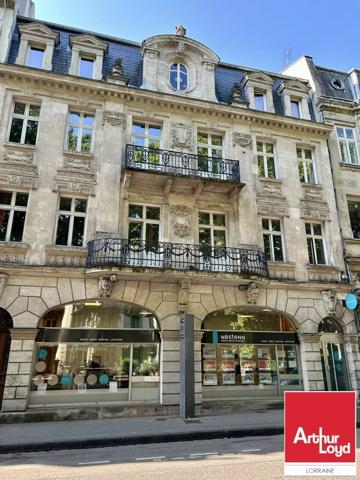 BUREAUX à LOUER de 146.1 m²