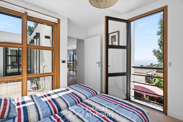 Villa d’architecte avec piscine et vue mer au coeur de Cassis