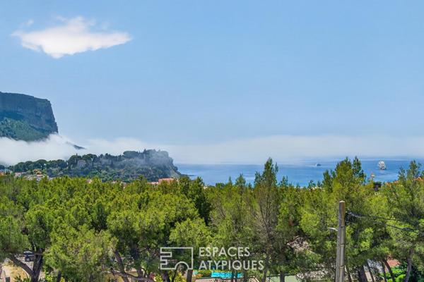Villa d’architecte avec piscine et vue mer au coeur de Cassis