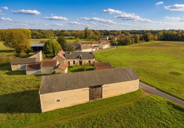 RARE - FERME A RENOVER