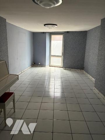 &#127744; Une maison qui ne rentre dans aucune case (et c'est ça qu'on aime)
Maison atypique ?...