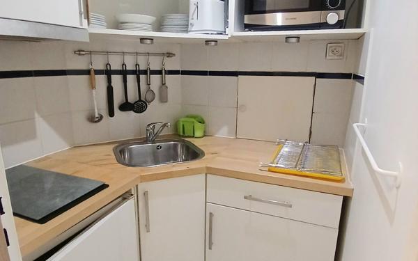 Appartement à louer    1 pièce • 29,75 m2 Paris 19