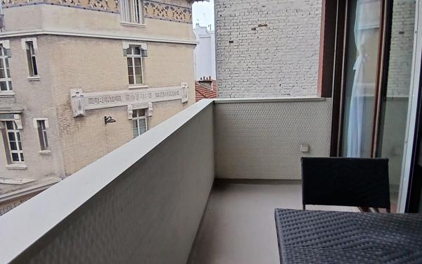 Appartement à louer    1 pièce • 29,75 m2 Paris 19