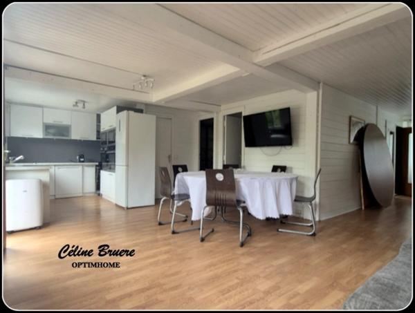JUZIERS - DOMAINE ILE VERTE  – CHALET 6 CHAMBRES – 199000 €
