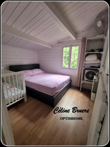 JUZIERS - DOMAINE ILE VERTE  – CHALET 6 CHAMBRES – 199000 €