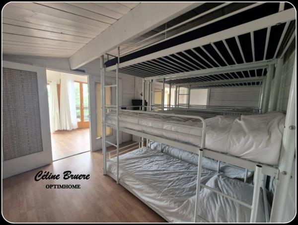 JUZIERS - DOMAINE ILE VERTE  – CHALET 6 CHAMBRES – 199000 €