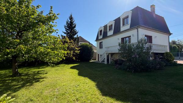 Maison 6 pièces à vendre à Livry-Gargan - 123,24 m² sur terrain de 676 m²