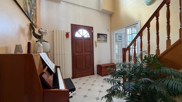 Maison 6 pièces à vendre à Livry-Gargan - 123,24 m² sur terrain de 676 m²