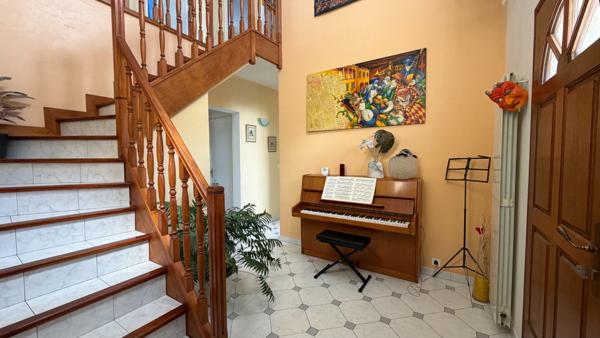 Maison 6 pièces à vendre à Livry-Gargan - 123,24 m² sur terrain de 676 m²