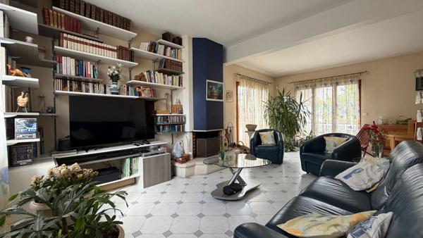 Maison 6 pièces à vendre à Livry-Gargan - 123,24 m² sur terrain de 676 m²