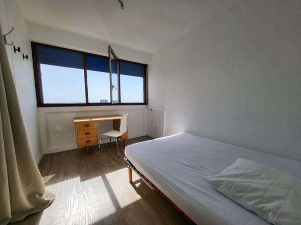 Chambre Nantes 6 pièce(s) 93.66 m2