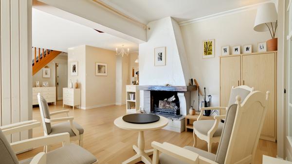 Saint-Nom-la-Bretèche (78860) MAISON BIEN ENTRETENUE ET IDEALEMENT PLACEE (PROCHE ECOLE, COMMERCES, COLLEGE ET TRANSPORTS).