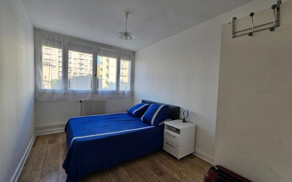 Appartement à vendre    4 pièces • 66,80 m2 Saint-Étienne