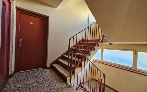 Appartement à vendre    4 pièces • 66,80 m2 Saint-Étienne