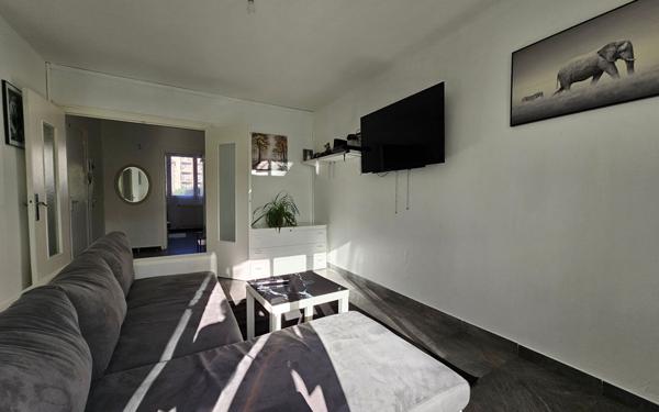 Appartement à vendre    4 pièces • 66,80 m2 Saint-Étienne