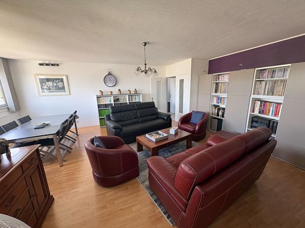 Appartement Tinqueux 5 pièce(s) 122.1 m2