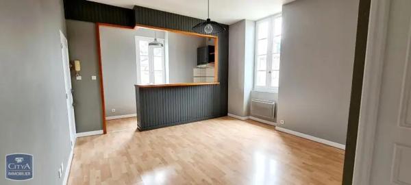 Appartement à louer 2 pièces 36.89m² Brive-la-Gaillarde (19100)