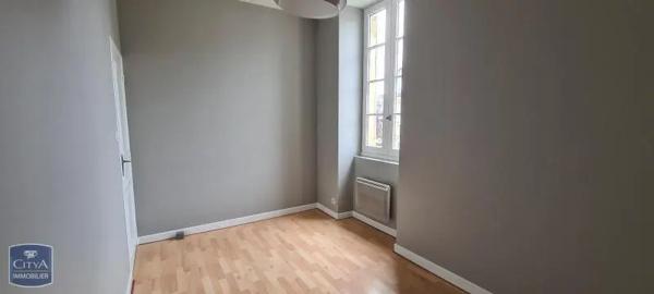 Appartement à louer 2 pièces 36.89m² Brive-la-Gaillarde (19100)