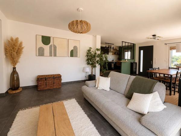 Vente                                                      Maison
                        
                                         94 m2                     à Saint-Jean-de-Boiseau